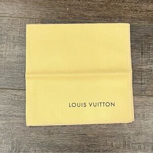 Louis Vuitton Large Beige Cotton Cleaning Cloth – Made in Italy